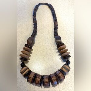 VTG Wooden Hand Carved Beads Tribal Boho Hippie Necklace MCM Chunky Natural 24”